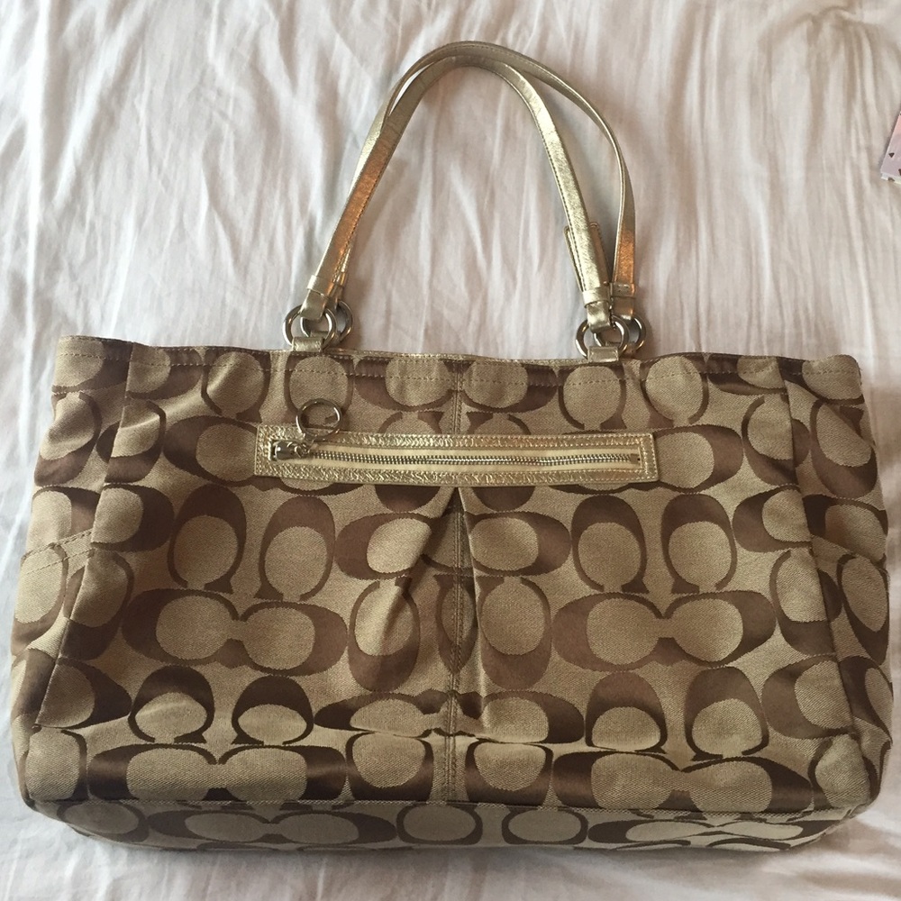 Coach tote